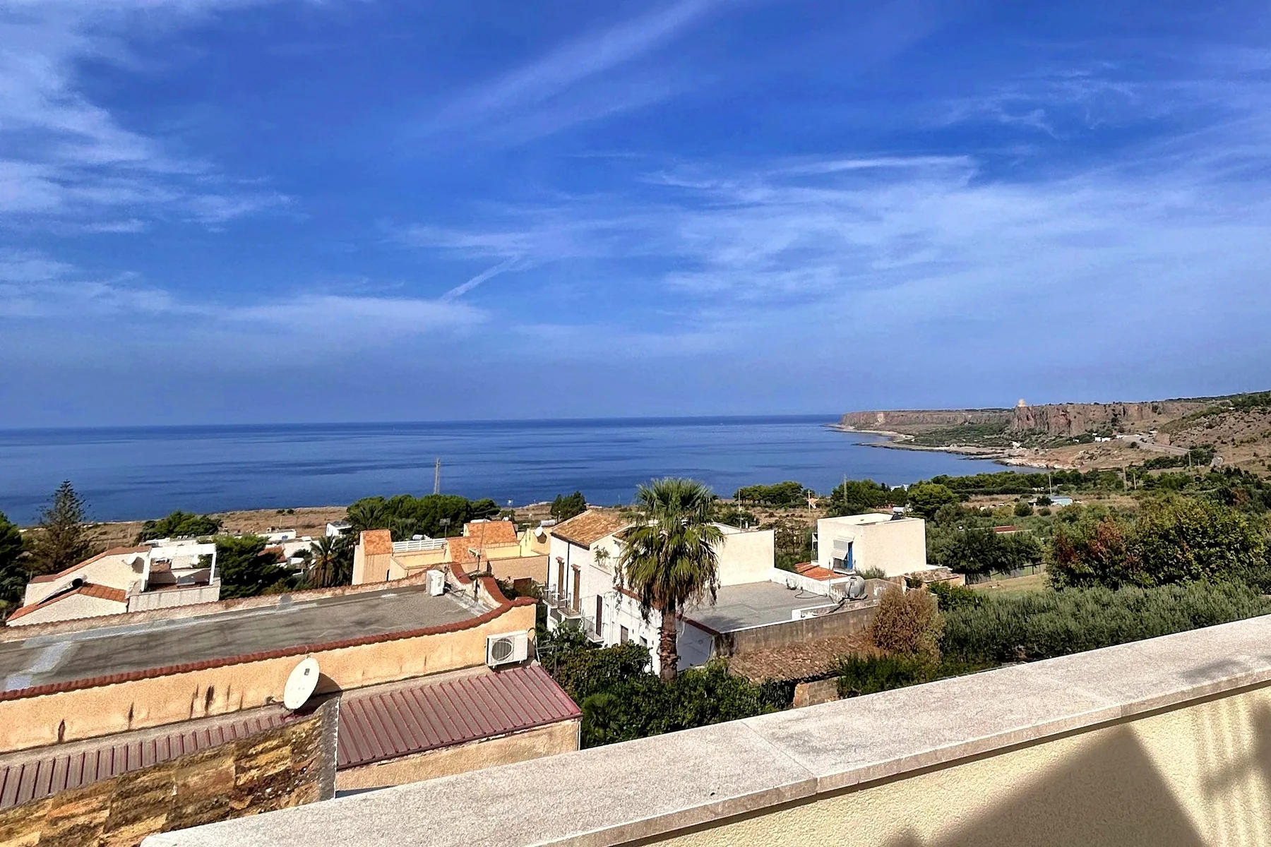 Il golfo di Macari dalla terrazza del B&B
